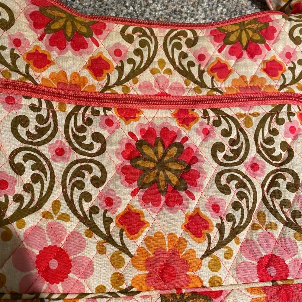 Vera Bradley pink and orange flower print bag - Picture 8 of 11